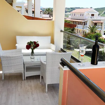 Paralia Luxury Suites Agios Stefanos Avliotes  Zimmer foto