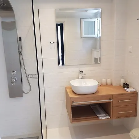 Paralia Luxury Suites Agios Stefanos Avliotes  Exterior foto