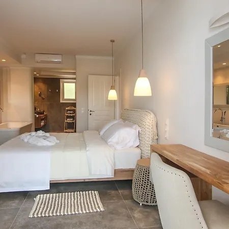 Paralia Luxury Suites Agios Stefanos Avliotes  Exterior foto