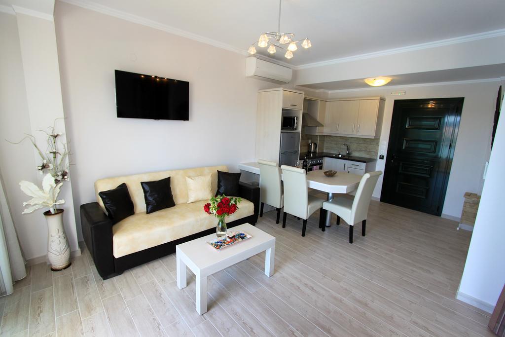 Paralia Luxury Agios Stefanos Avliotes (Corfu)