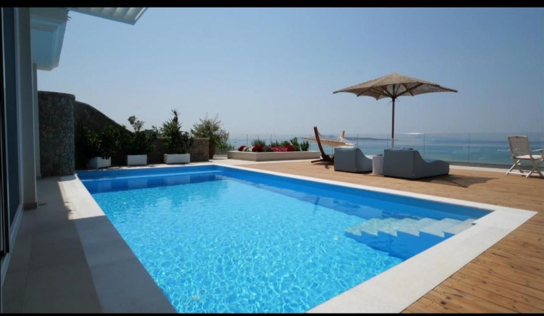Paralia Luxury Apartment