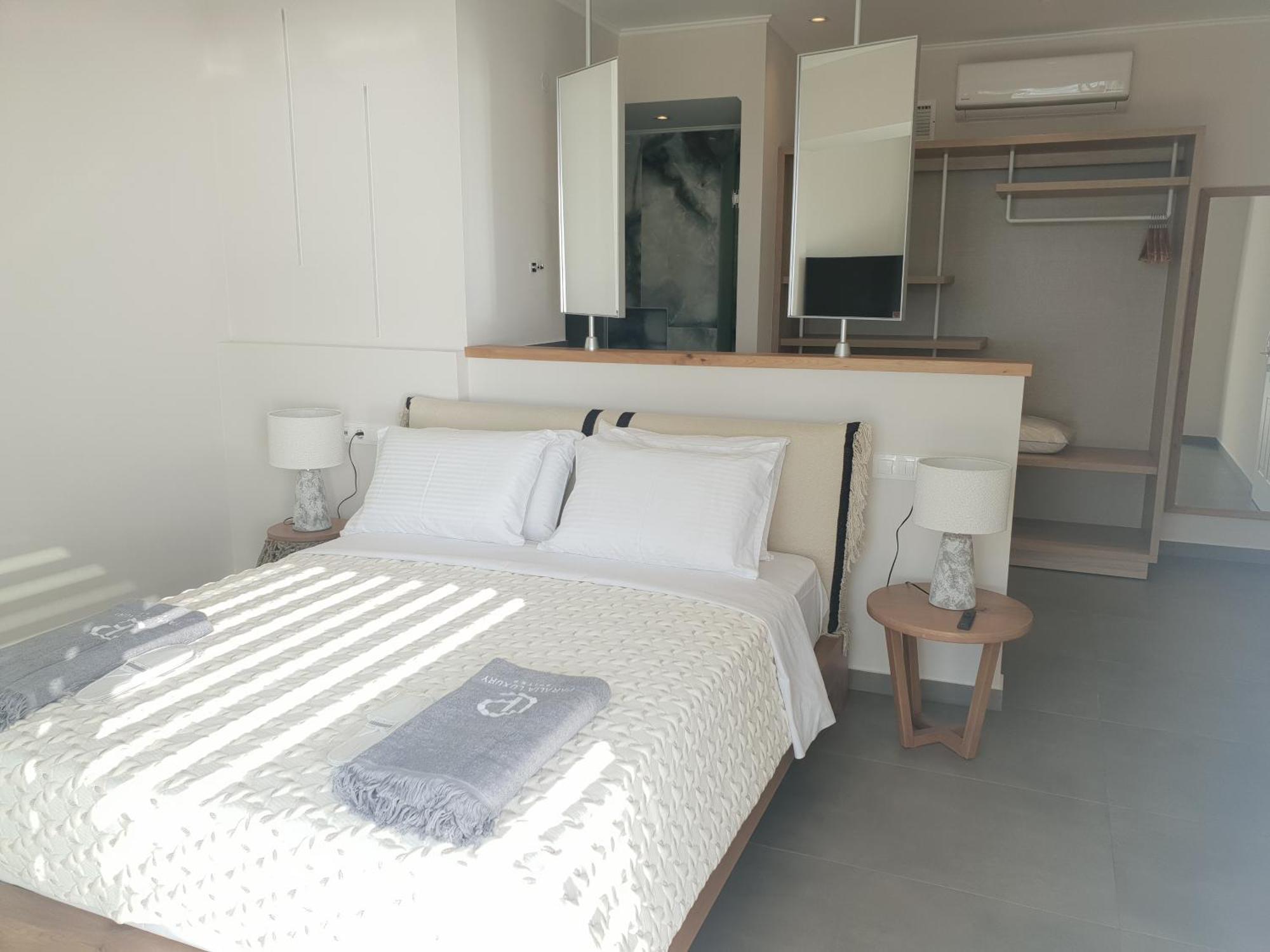 Paralia Luxury Agios Stefanos Avliotes (Corfu)