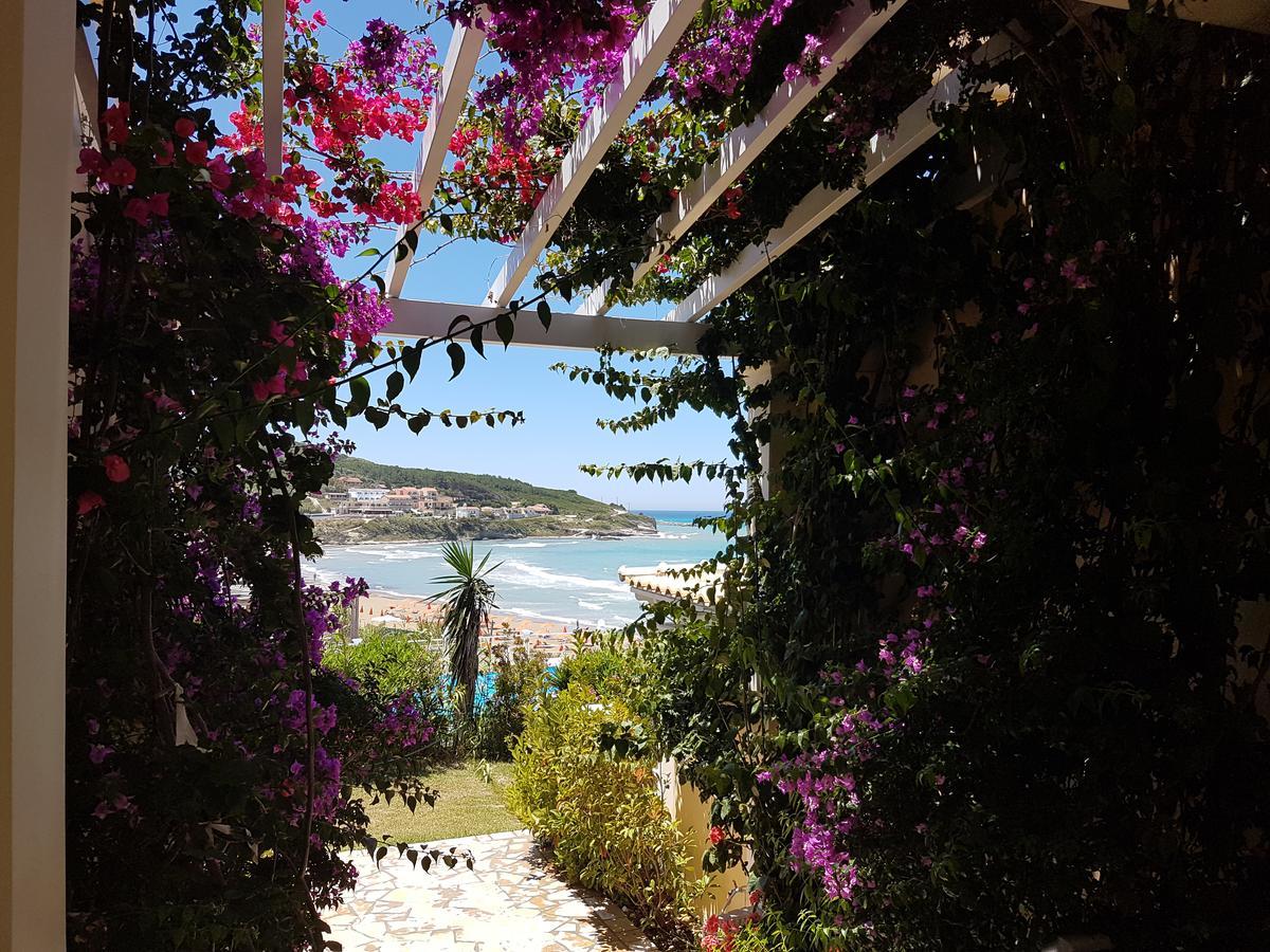 Paralia Luxury