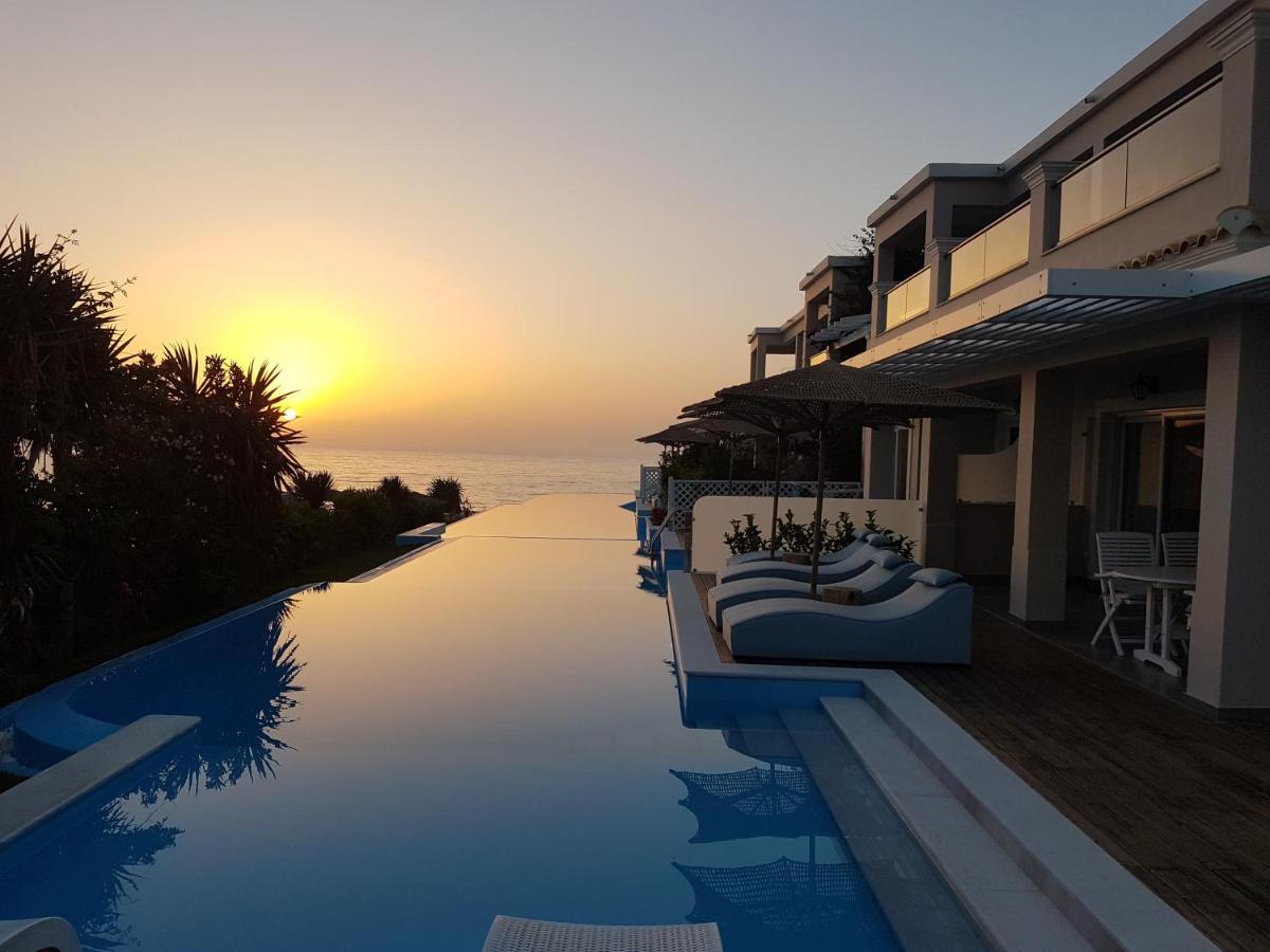 Paralia Luxury Apartment